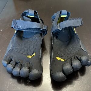 Vibram FiveFingers KSO Men’s Size 7.5-8, New